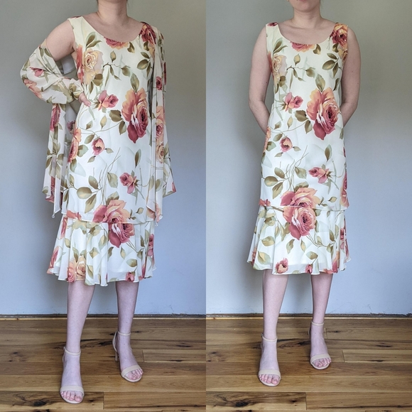 Vintage Rose Dress with Shawl - Picture 5 of 9